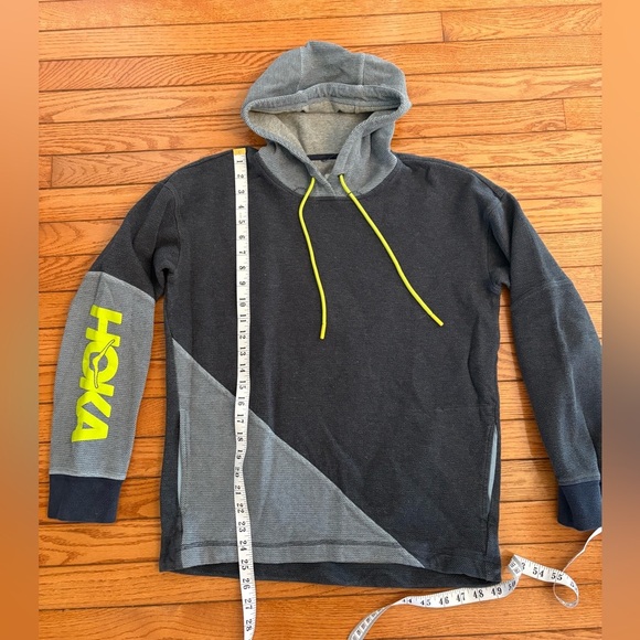 HOKA OneOne All Day Hoodie size XS/S - Picture 8 of 8